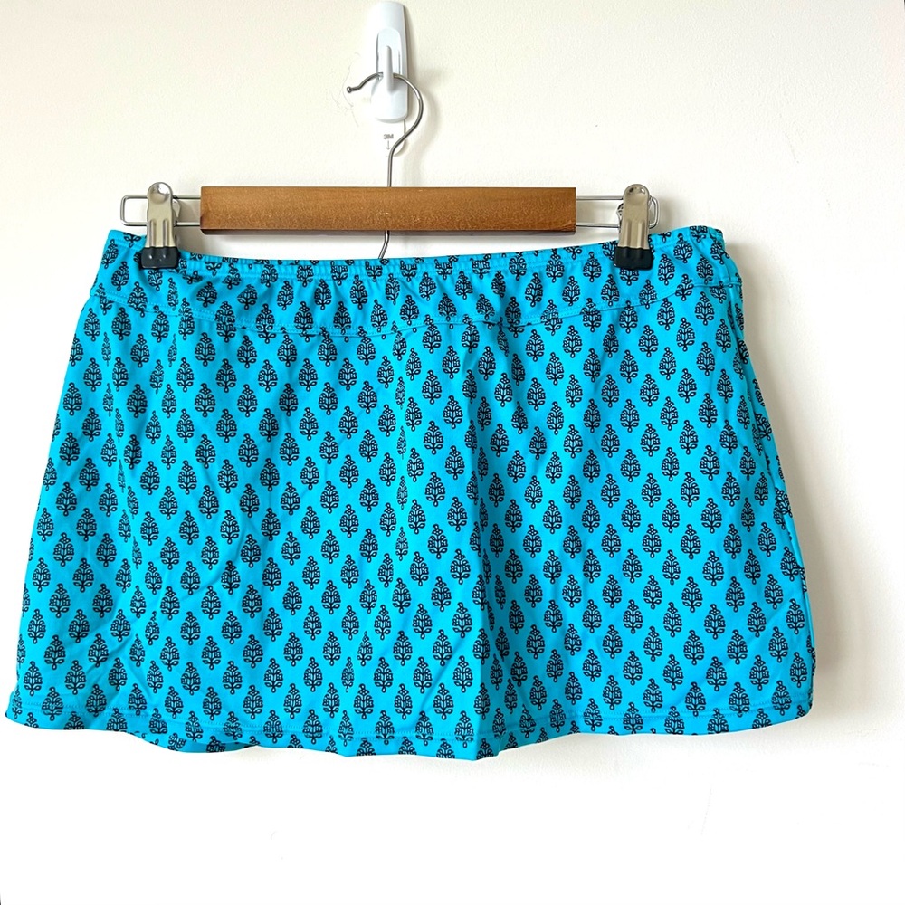 VICTORIA’S SECRET Elastic Waist Lined Swim Skirt—SZ. Medium
